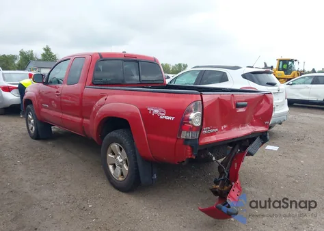 2011 Toyota Tacoma Base V6 из США, поврежденный, VIN 5TFUU4EN6BX009233
